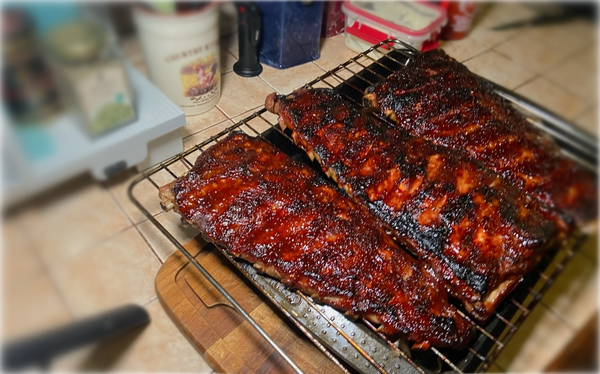 Неожиданный вкус: рёбра и крылья в стиле Баффало