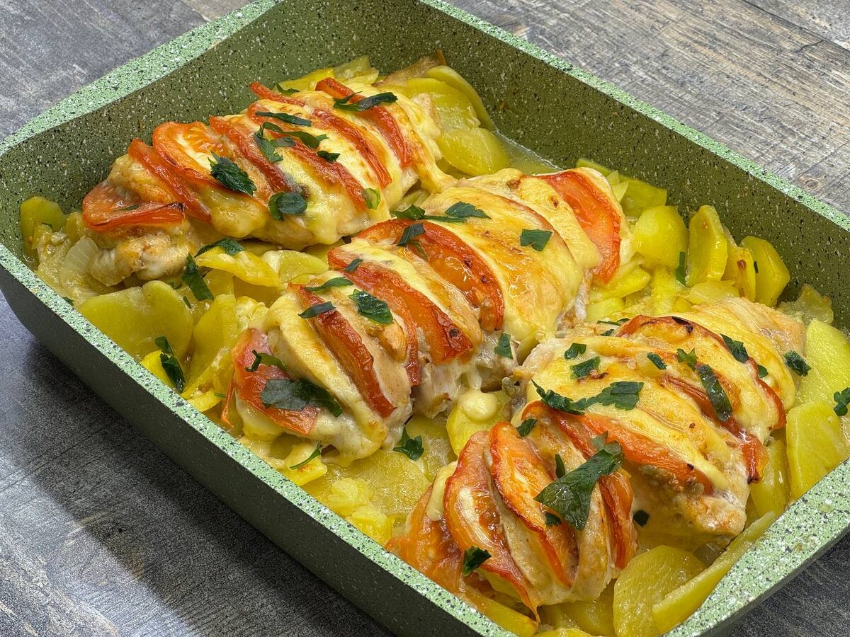 Сочная куриная грудка с картошкой под фольгой: идеальный ужин без хлопот