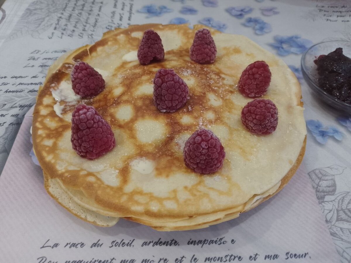 Нежные блины на Масленицу: старинные традиции и новые рецепты