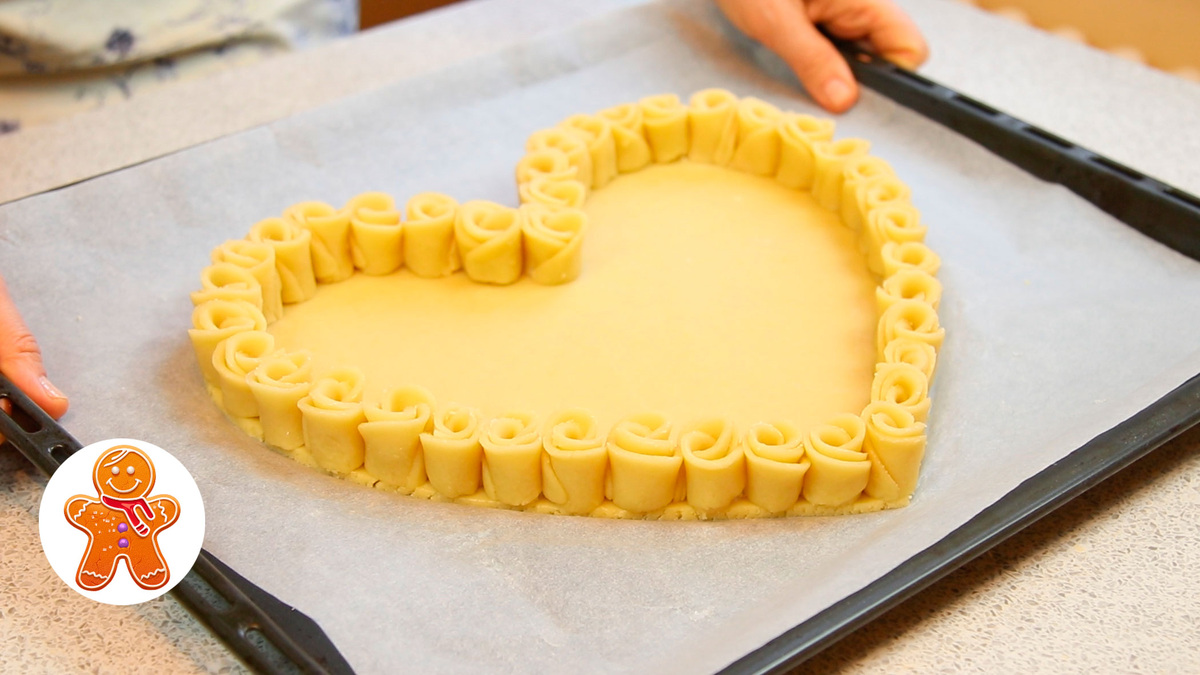 Как приготовить красивый пирог в виде сердца без формы