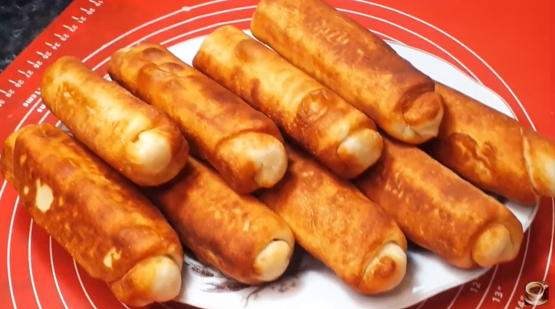 Пирожки на кефире: простой и вкусный рецепт с картошкой