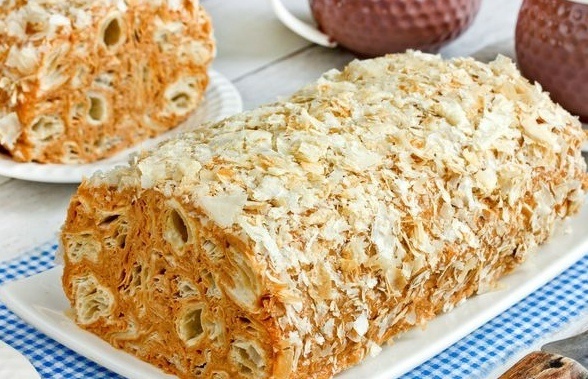 Невероятно вкусный торт "Полено" из слоёного теста всего за три ингредиента