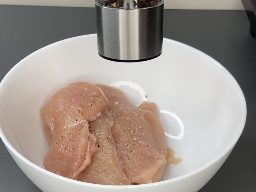 Быстрое и вкусное блюдо из куриной грудки для неожиданных гостей