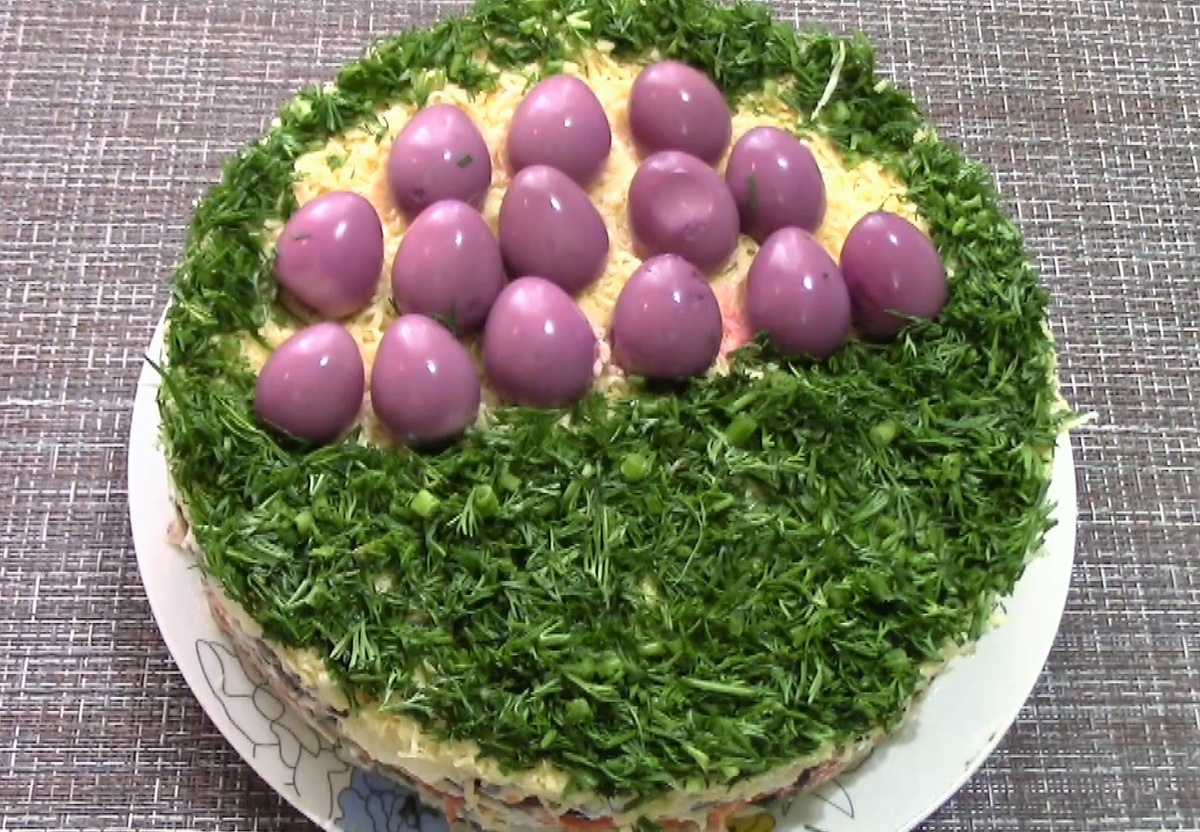 Пасхальный салат, который удивит всех