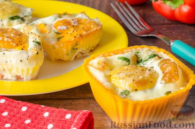 Как удивить вкусом: необычные рецепты яичницы