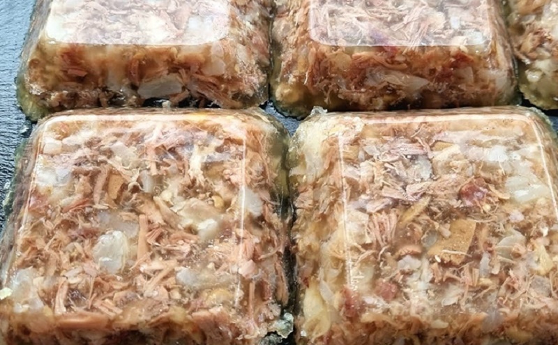 Деревенский холодец: как создать настоящий шедевр для семейного праздника