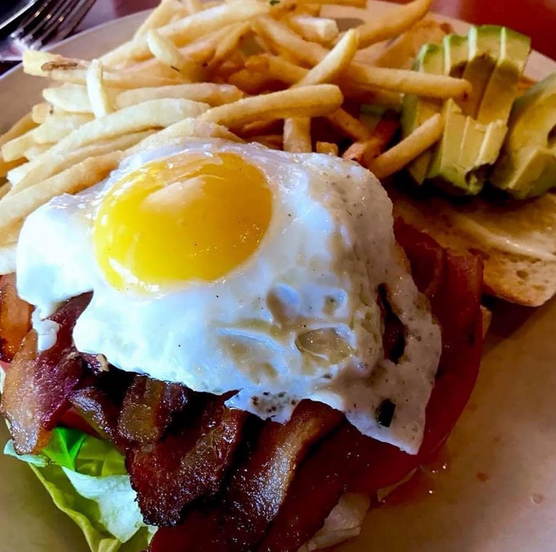 Разнообразие американского обеда: чем питаются жители США