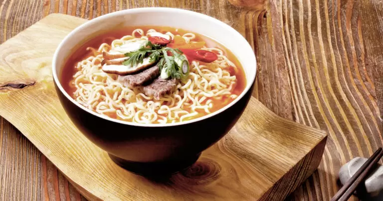 Корейский бренд Nongshim начинает продажу рамена в Москве