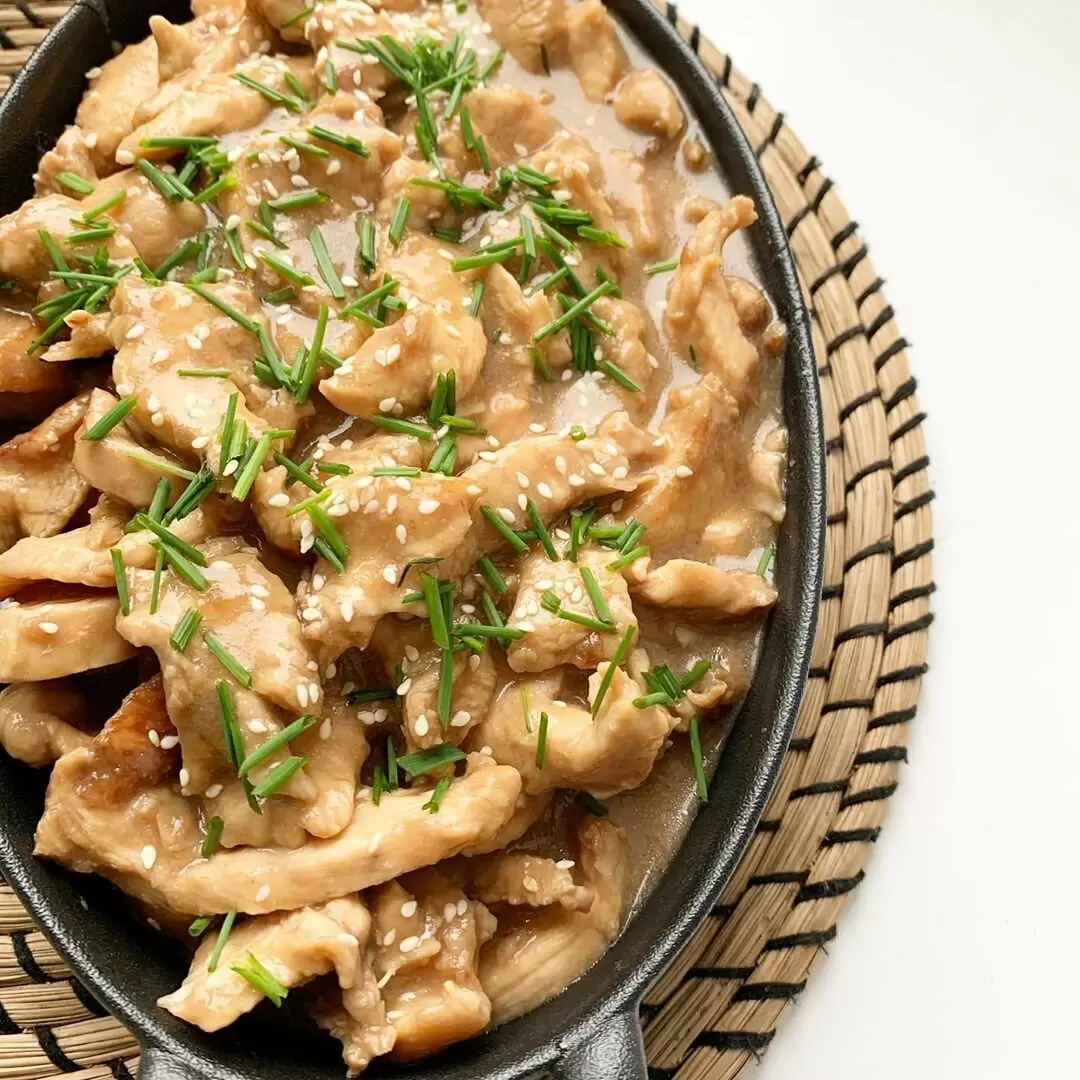 Нежное куриное филе за 10 минут: простой рецепт для гурманов