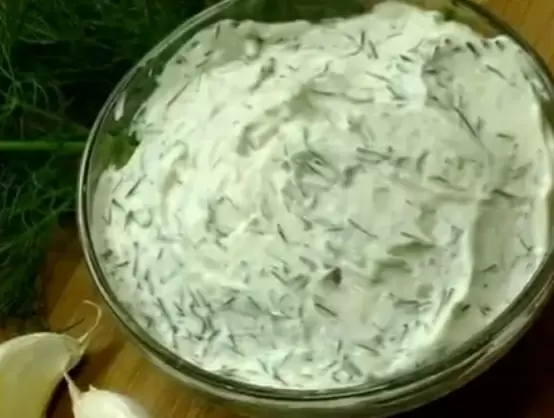 Преобразите свои блюда с помощью сметанного соуса