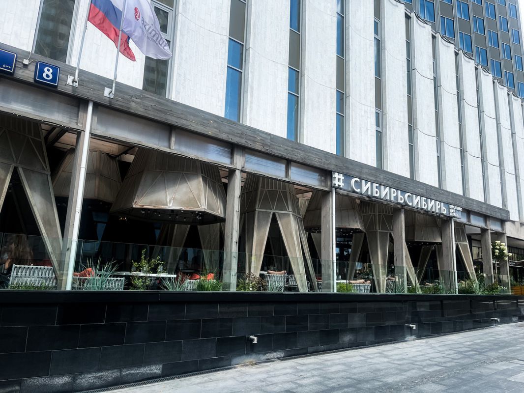 Секреты северной кухни: что попробовать в ресторане 'СибирьСибирь'