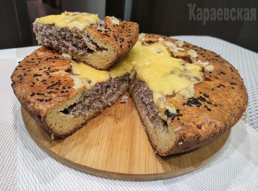 Капустный кето-пирог: необычное тесто для гурманов